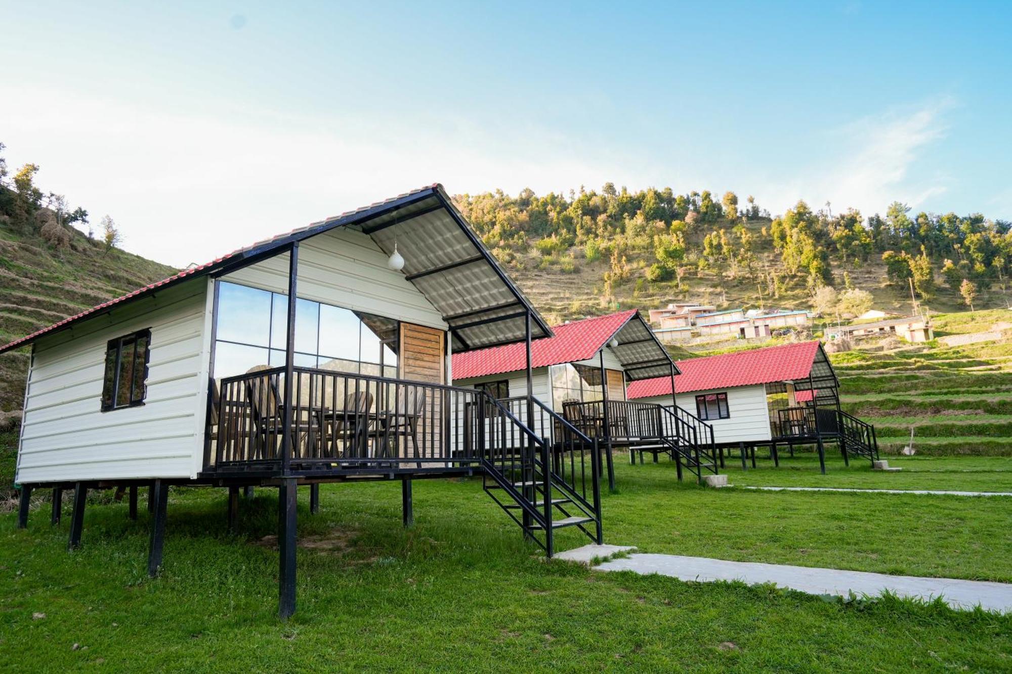The Hillside Cottages Kanatal Buitenkant foto
