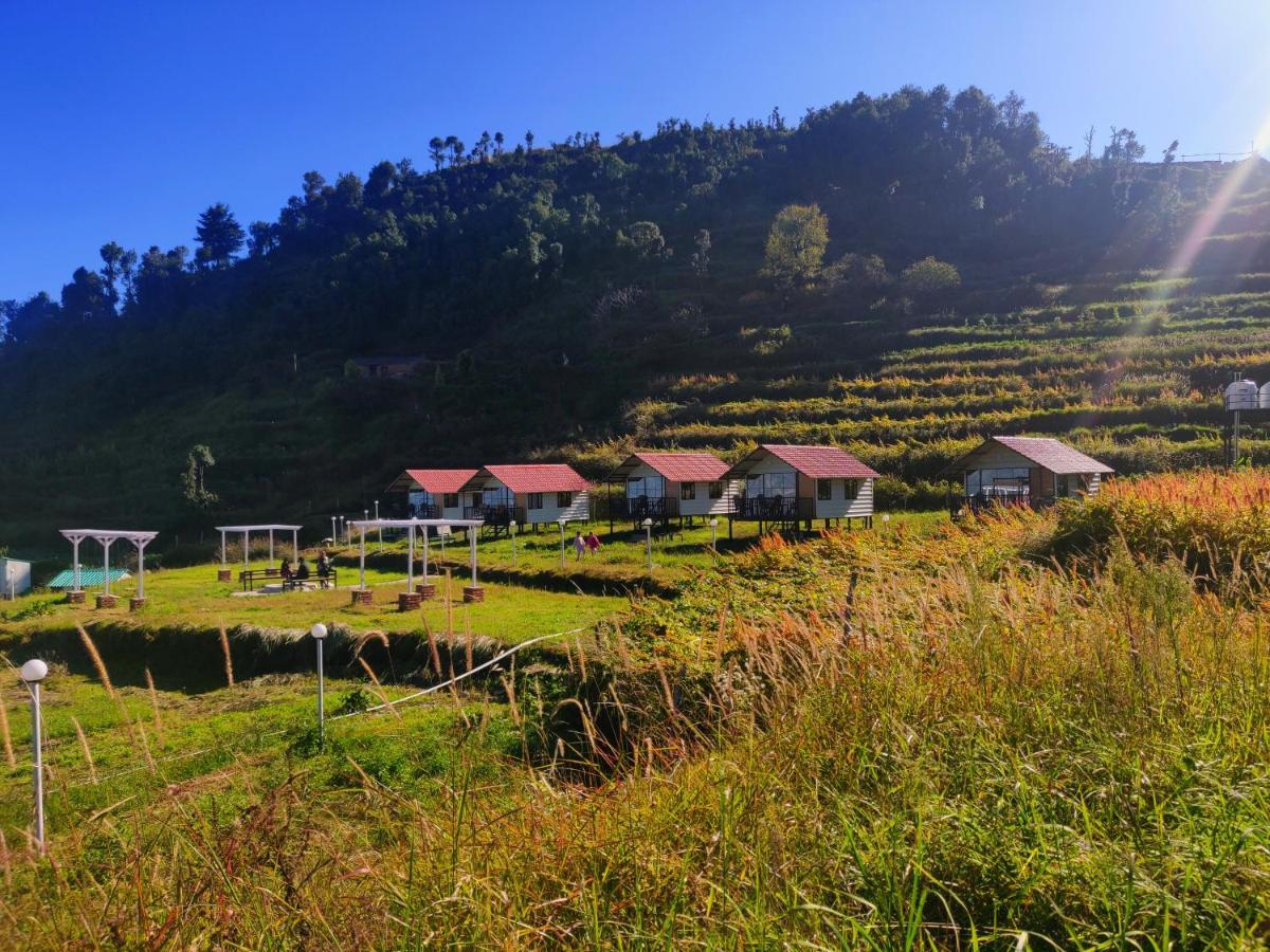 The Hillside Cottages Kanatal Buitenkant foto